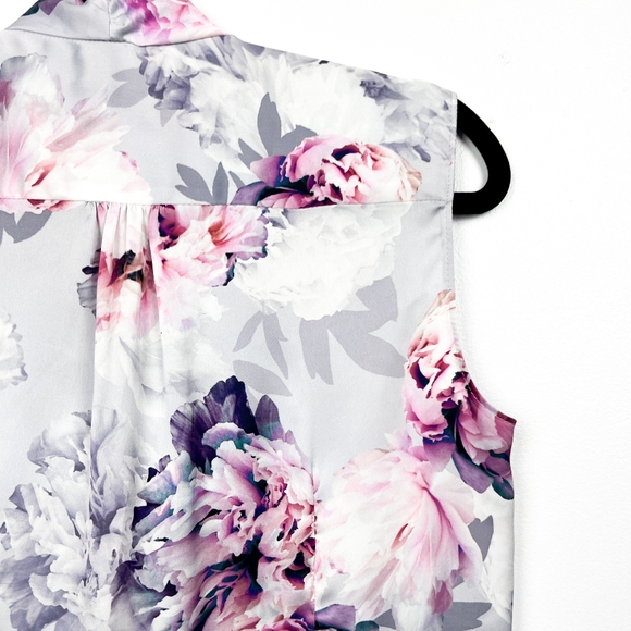 Tahari Arthur S Levine White & Pink Floral Button-Up Sleeveless Blouse - Picture 9 of 10